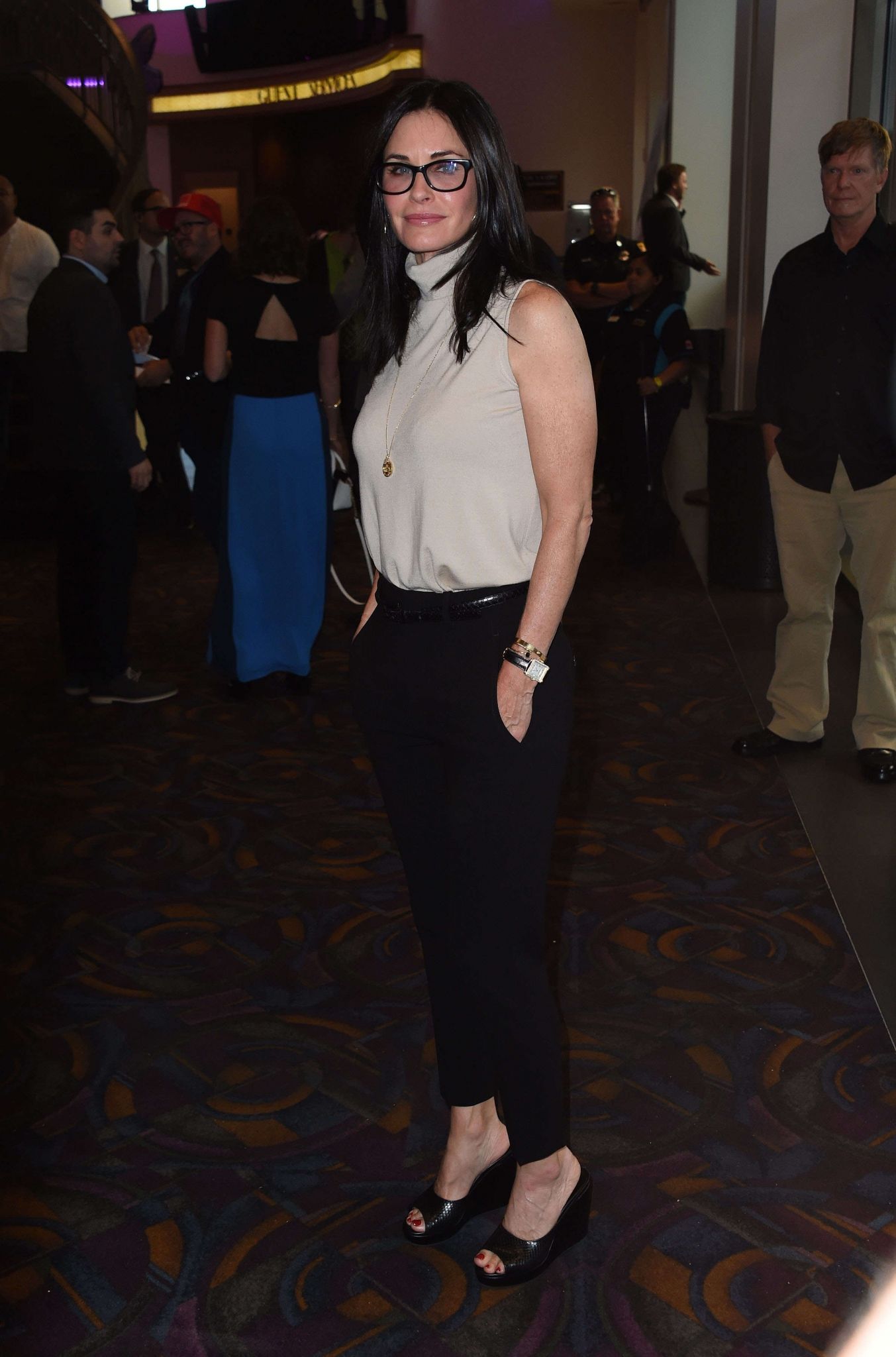 cco004.jpg cco004.jpg