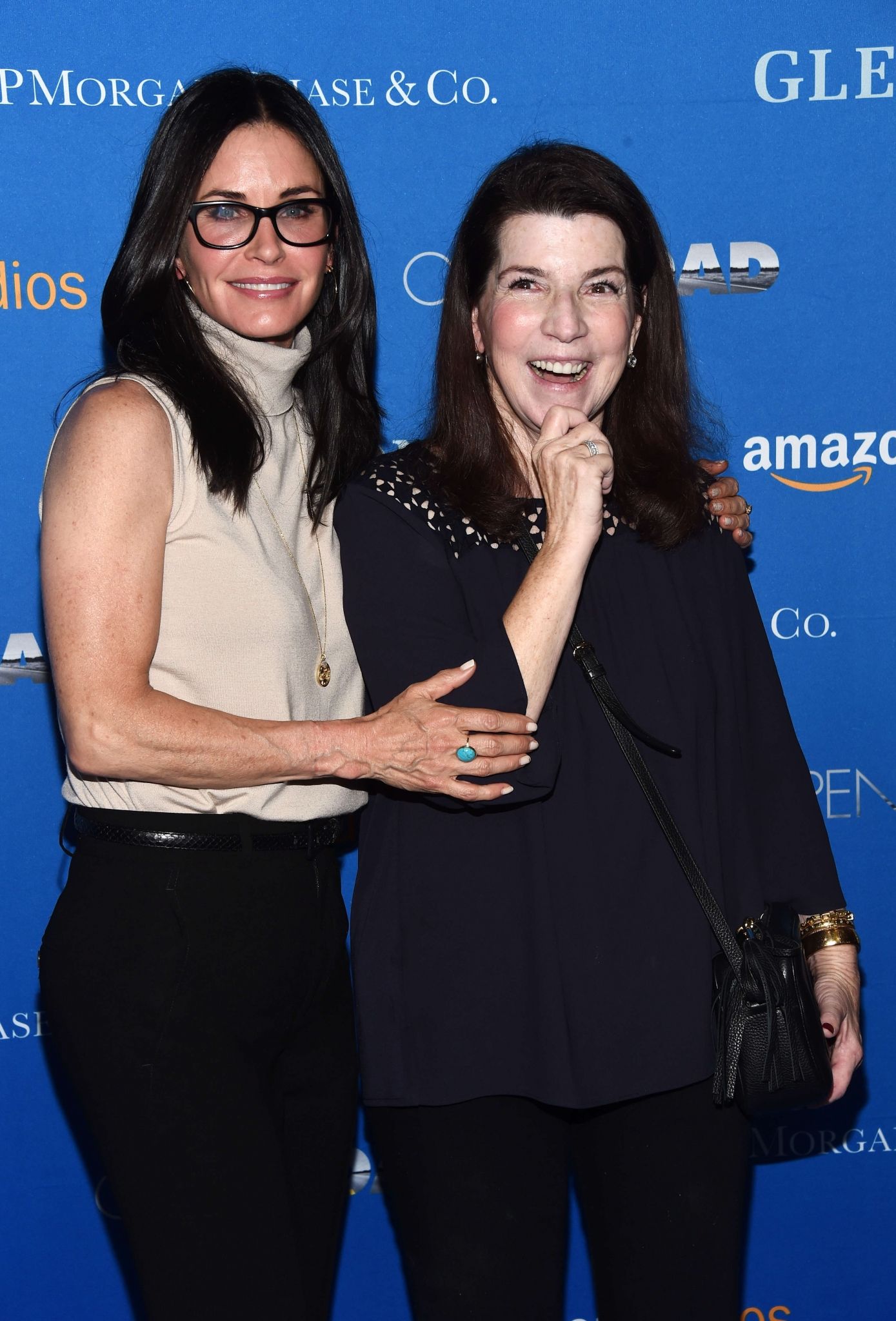 cco021.jpg cco021.jpg