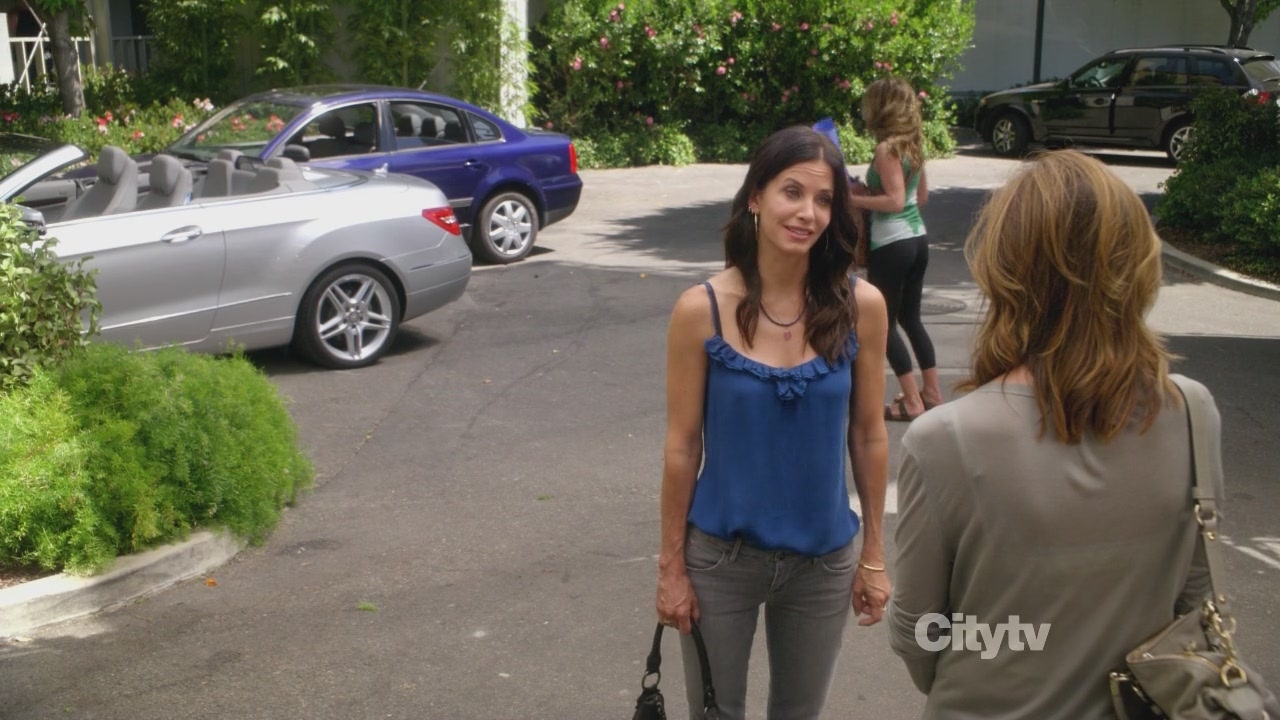 2x01_0675.jpg 2x01_0675.jpg