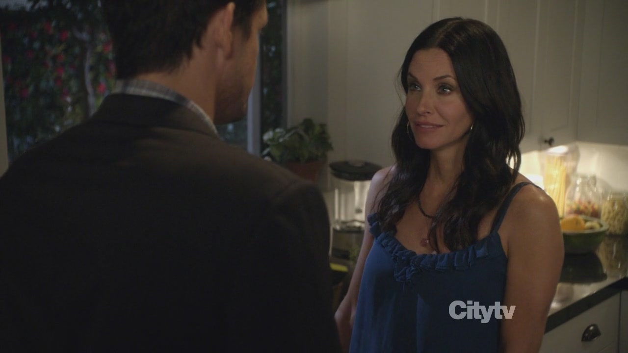 2x01_1293.jpg 2x01_1293.jpg
