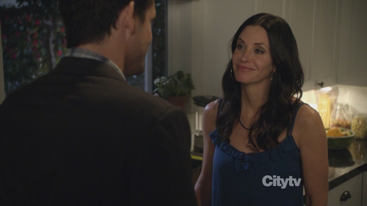 2x01_1297.jpg 2x01_1297.jpg