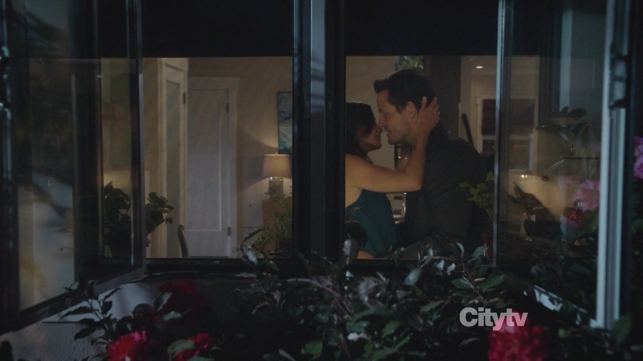 2x01_1348.jpg 2x01_1348.jpg
