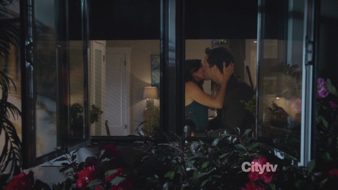 2x01_1350.jpg 2x01_1350.jpg