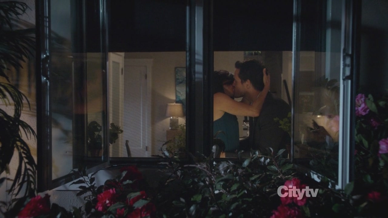 2x01_1351.jpg 2x01_1351.jpg