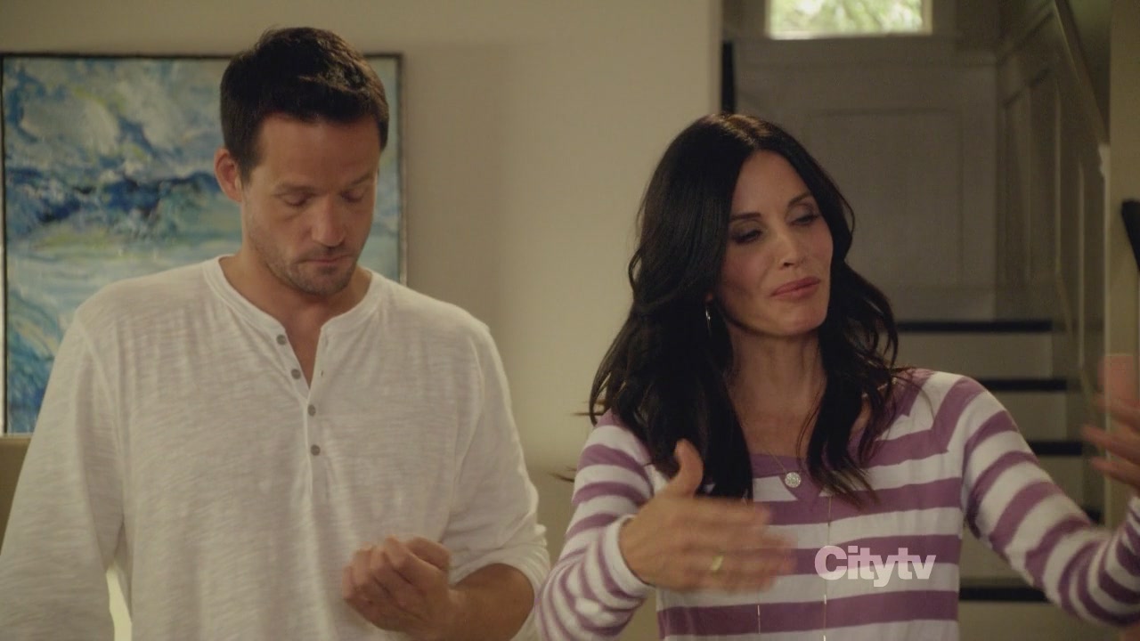 2x02_0077.jpg 2x02_0077.jpg