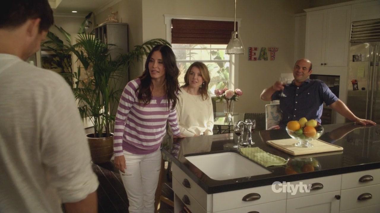 2x02_0121.jpg 2x02_0121.jpg