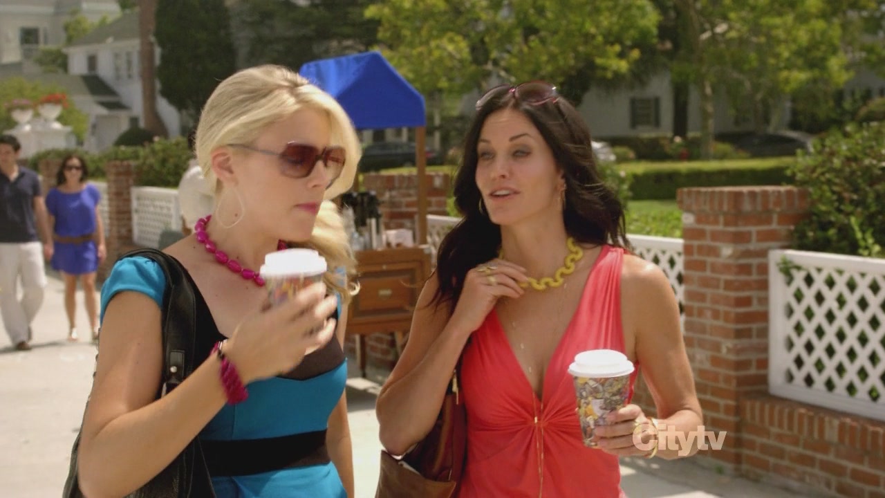 2x02_0245.jpg 2x02_0245.jpg