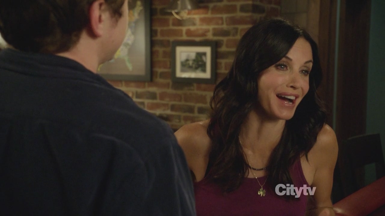 2x02_0379.jpg 2x02_0379.jpg