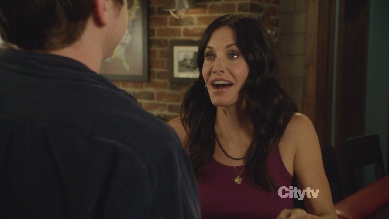 2x02_0381.jpg 2x02_0381.jpg