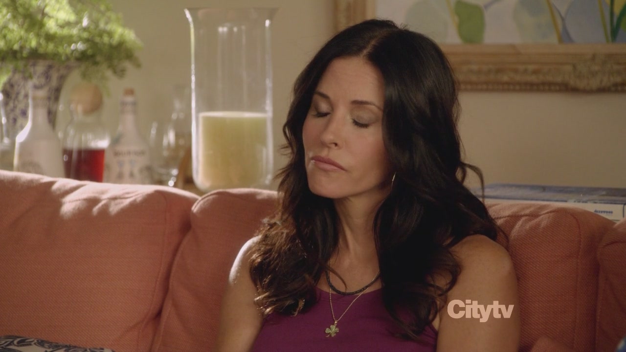 2x02_0408.jpg 2x02_0408.jpg