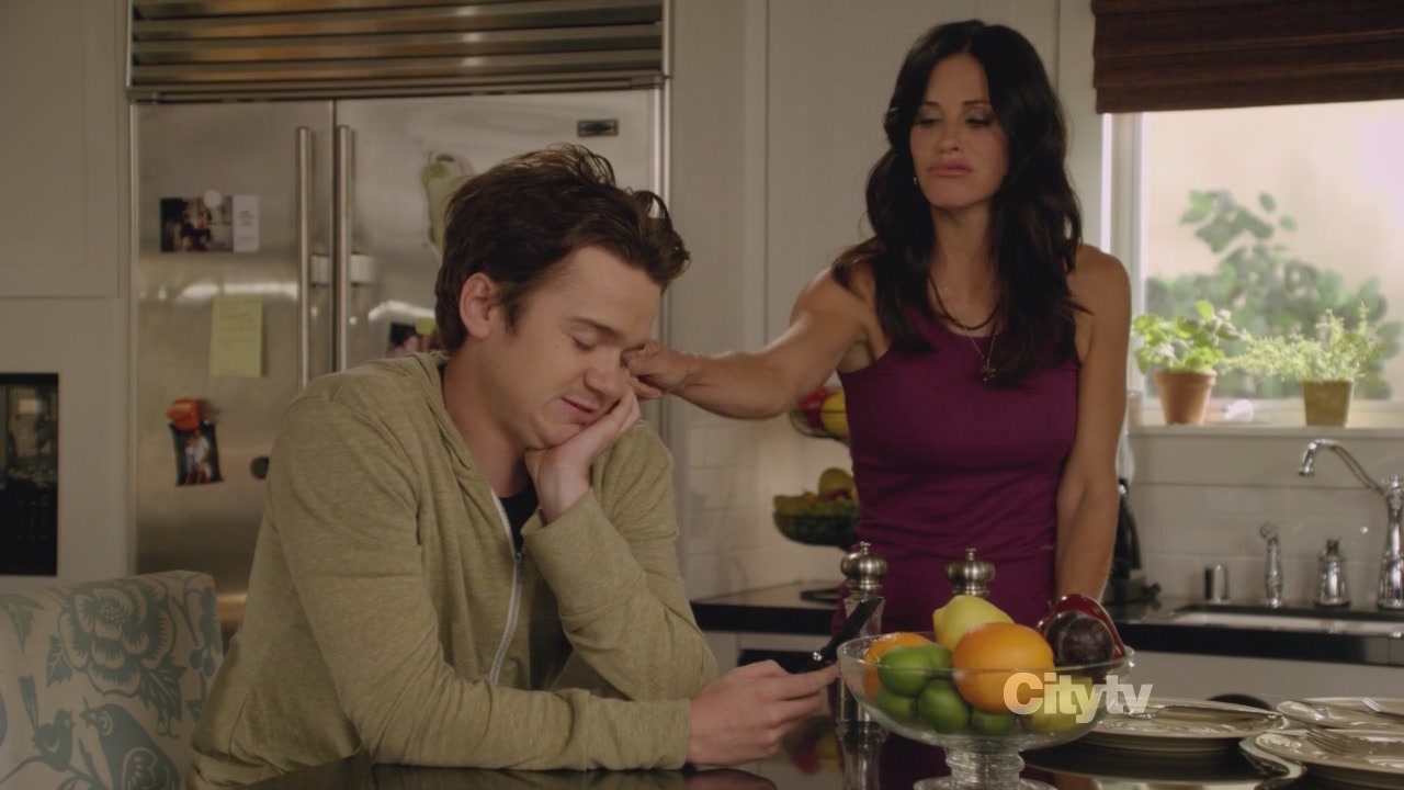 2x02_0592.jpg 2x02_0592.jpg