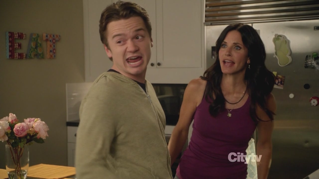 2x02_0724.jpg 2x02_0724.jpg