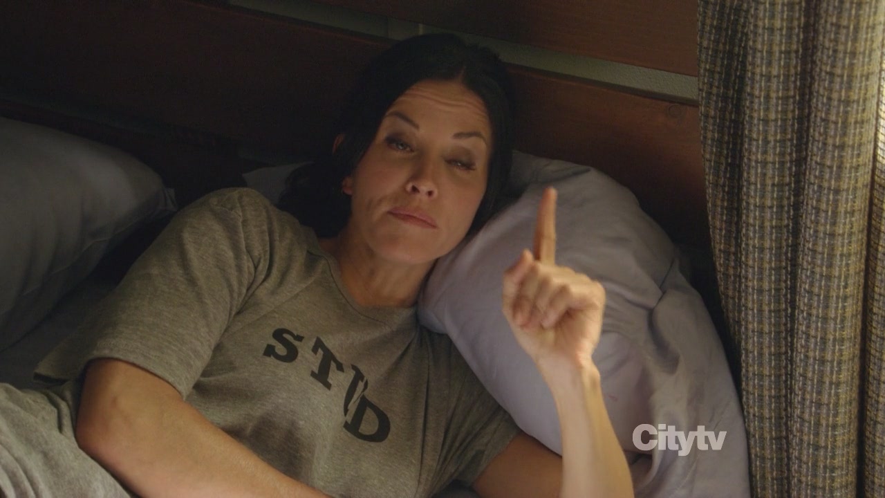 2x02_0812.jpg 2x02_0812.jpg