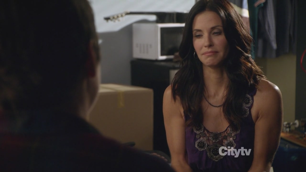 2x02_1005.jpg 2x02_1005.jpg