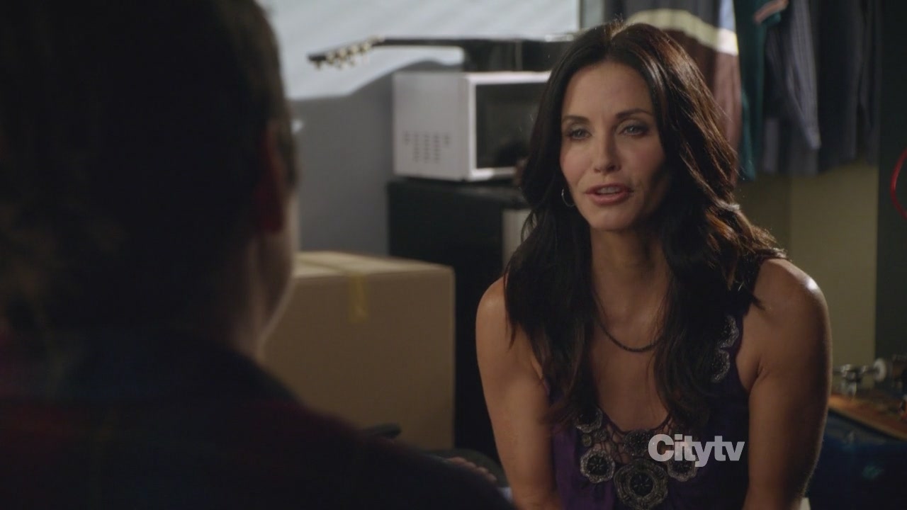 2x02_1006.jpg 2x02_1006.jpg