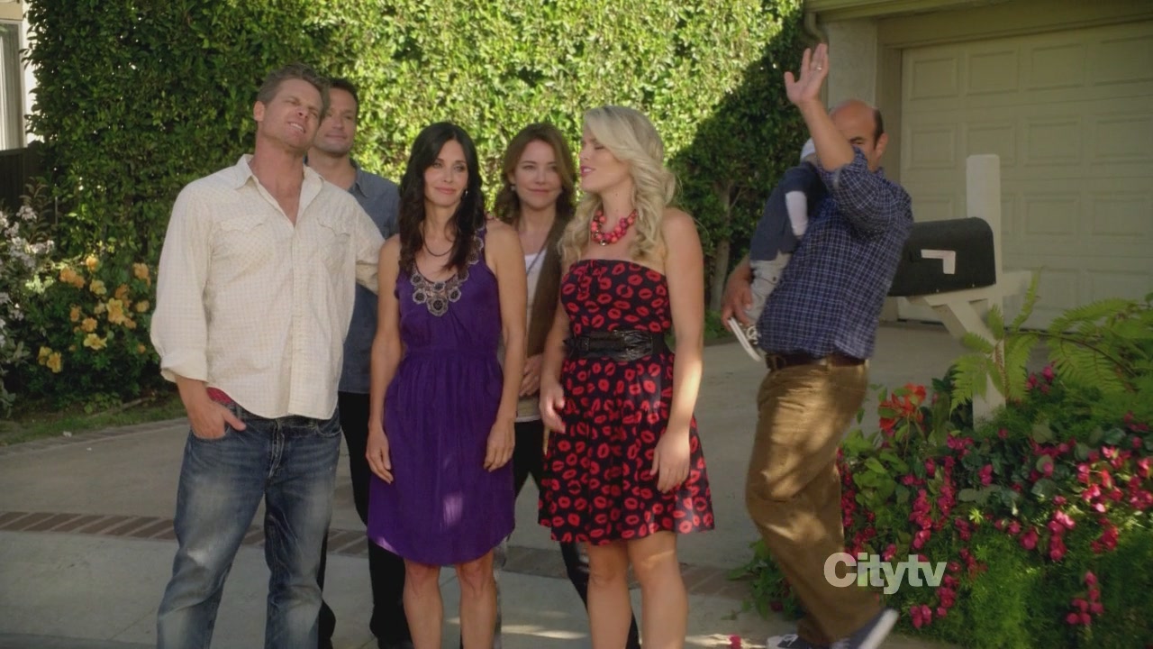 2x02_1076.jpg 2x02_1076.jpg