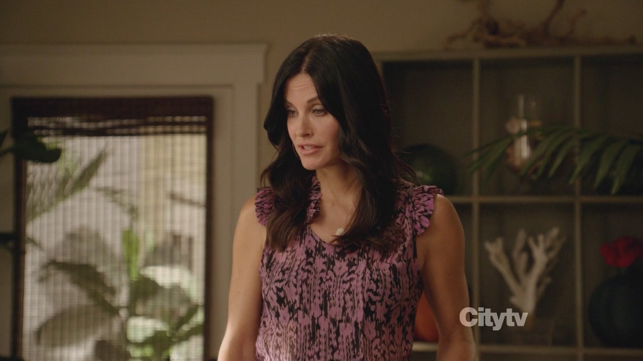2x03_0089.jpg 2x03_0089.jpg