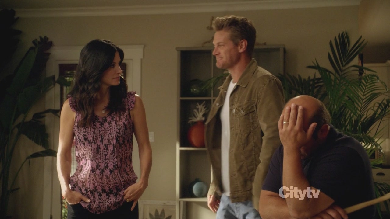 2x03_0111.jpg 2x03_0111.jpg