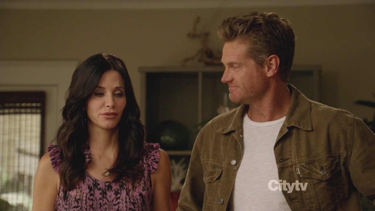 2x03_0119.jpg 2x03_0119.jpg