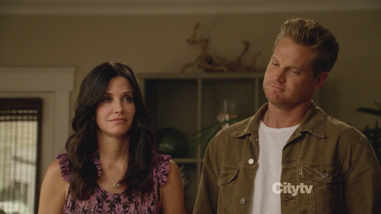 2x03_0128.jpg 2x03_0128.jpg