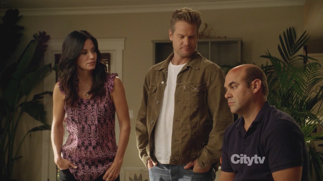 2x03_0132.jpg 2x03_0132.jpg