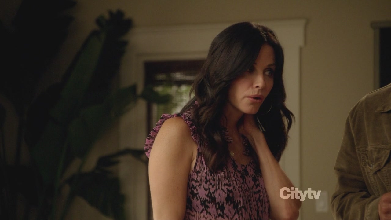 2x03_0137.jpg 2x03_0137.jpg