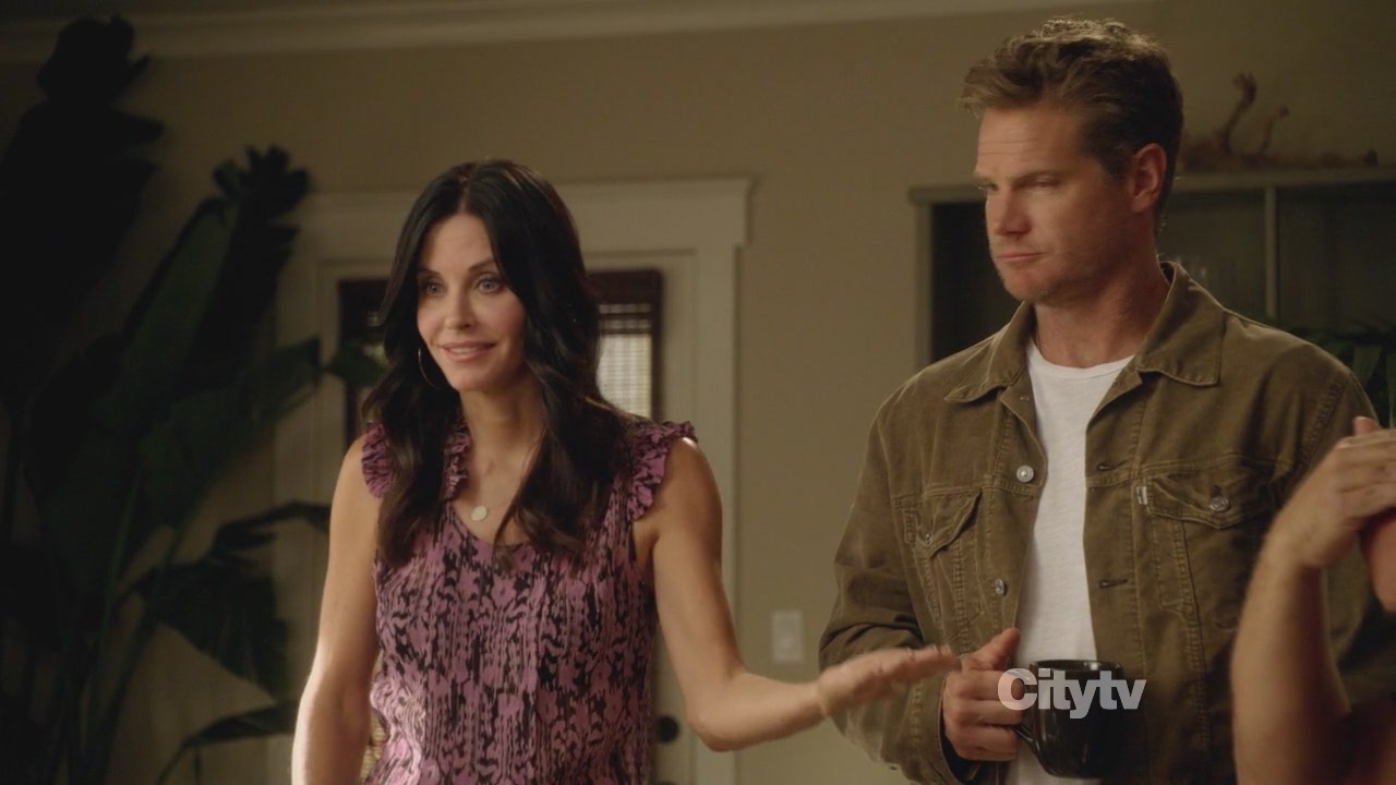 2x03_0145.jpg 2x03_0145.jpg