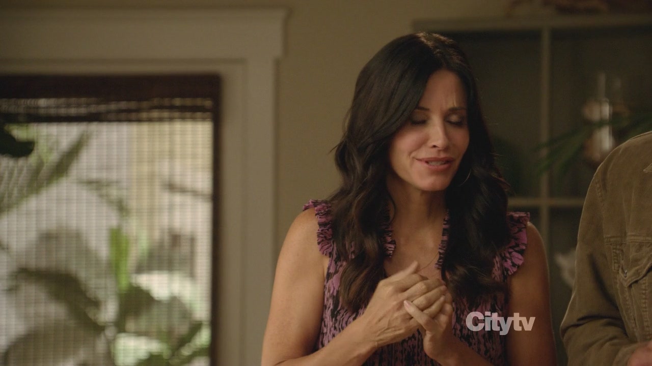 2x03_0252.jpg 2x03_0252.jpg