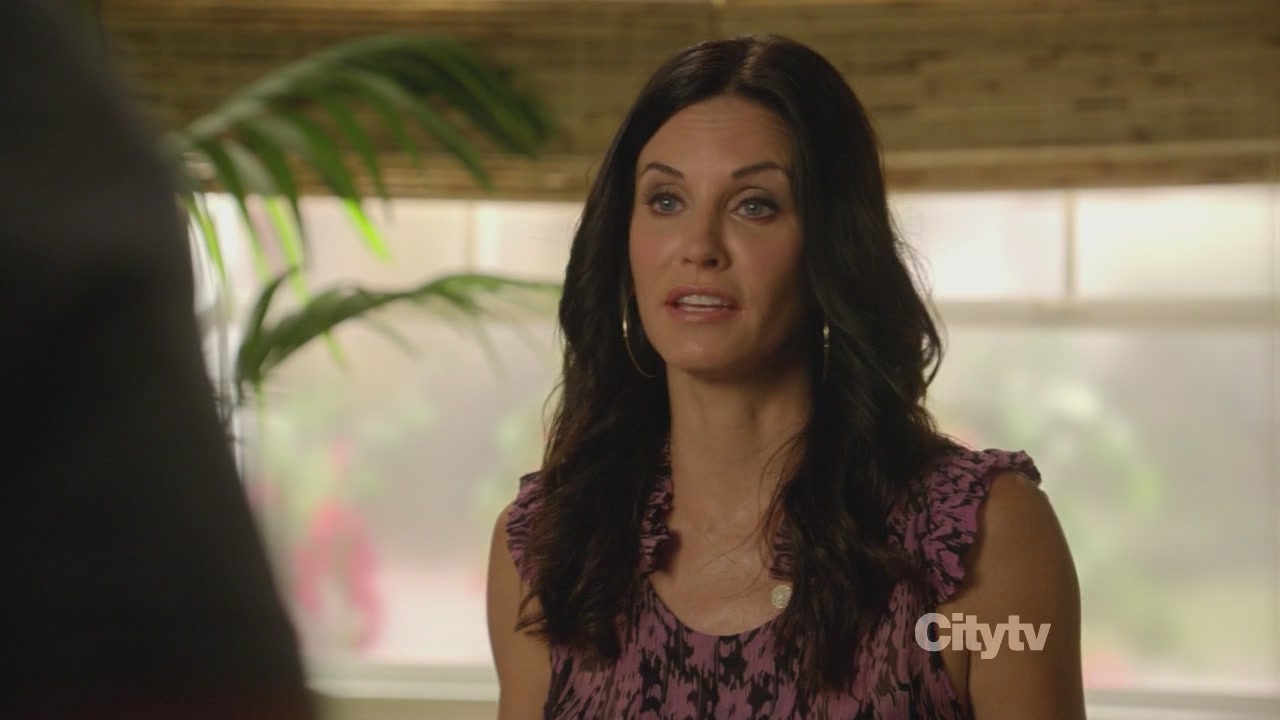 2x03_0330.jpg 2x03_0330.jpg