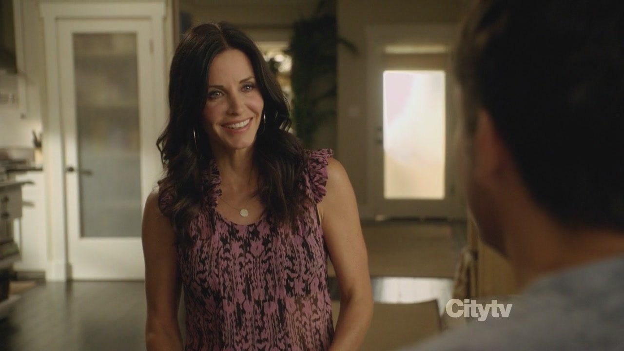 2x03_0388.jpg 2x03_0388.jpg