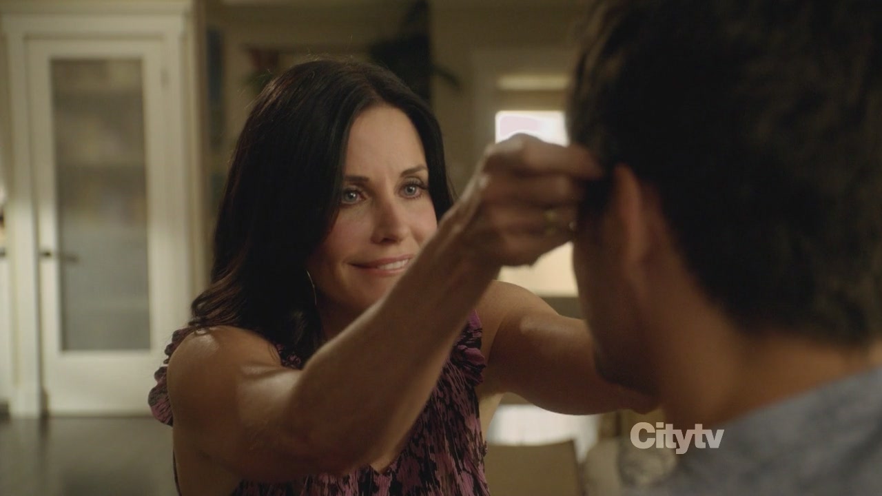 2x03_0398.jpg 2x03_0398.jpg