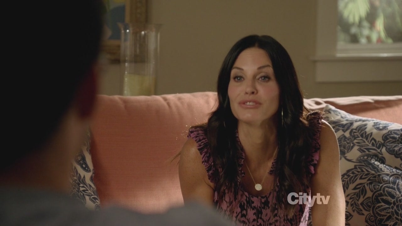 2x03_0453.jpg 2x03_0453.jpg