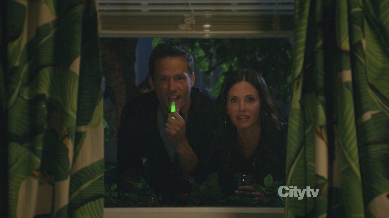 2x03_0700.jpg 2x03_0700.jpg