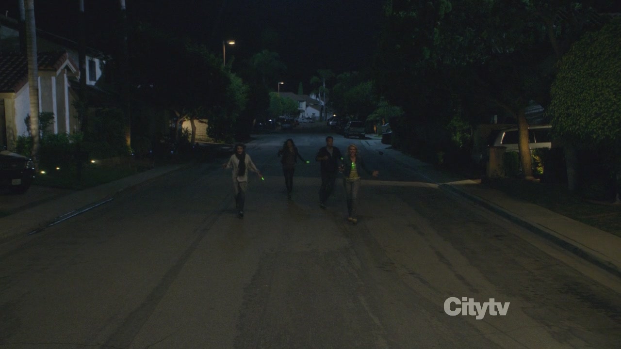 2x03_0719.jpg 2x03_0719.jpg