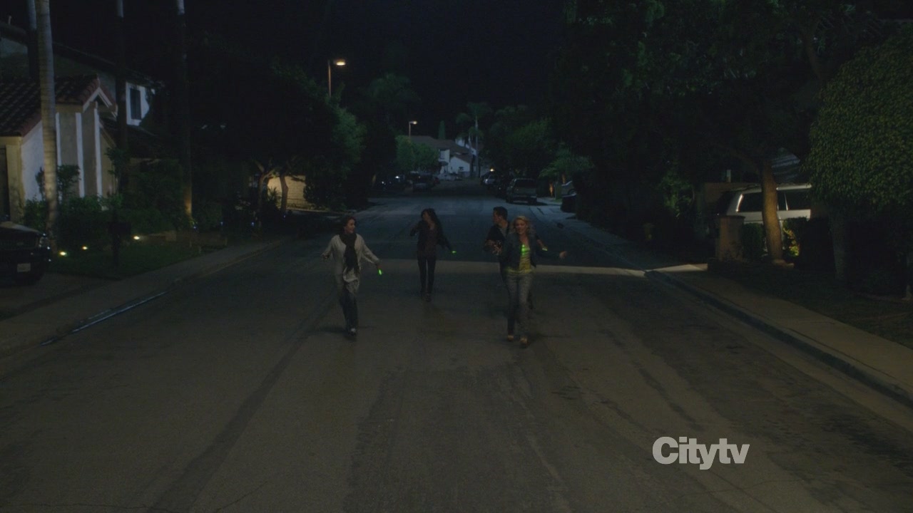 2x03_0720.jpg 2x03_0720.jpg