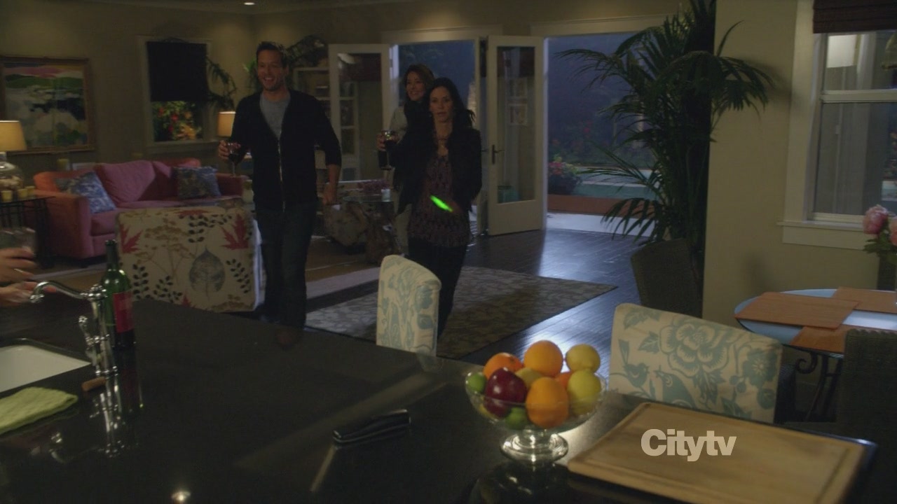 2x03_0727.jpg 2x03_0727.jpg
