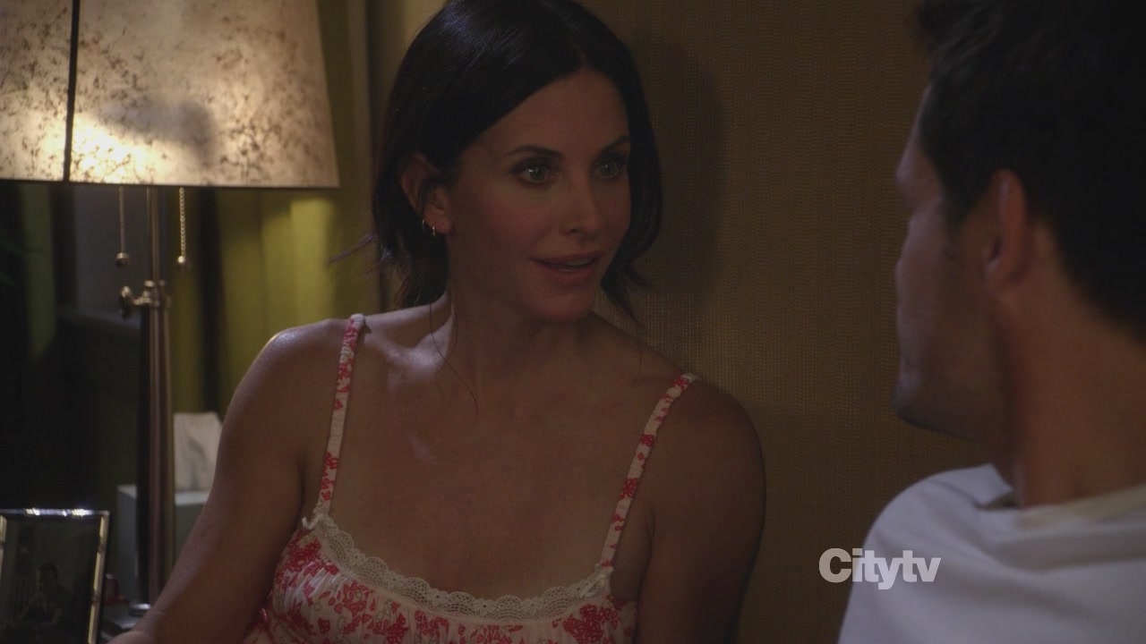 2x03_0830.jpg 2x03_0830.jpg