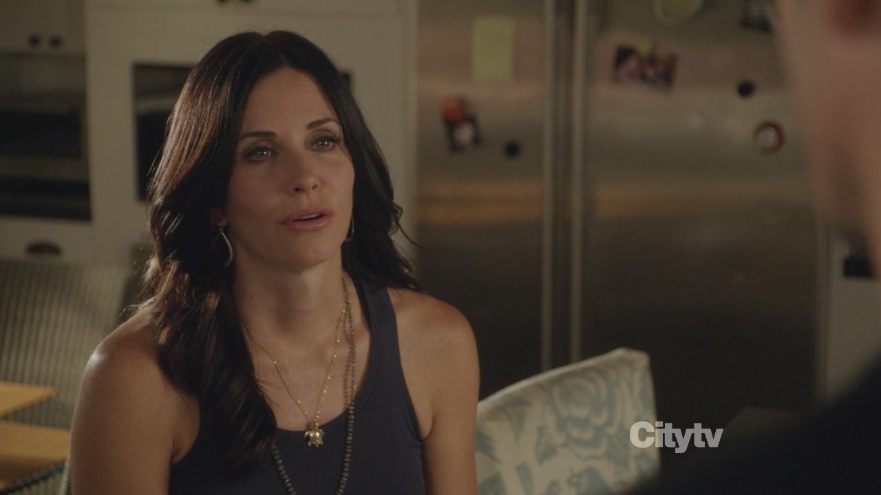 2x03_0898.jpg 2x03_0898.jpg