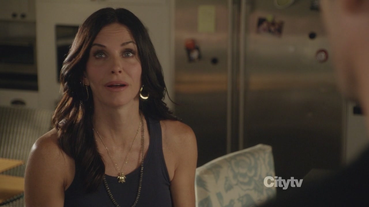 2x03_0907.jpg 2x03_0907.jpg