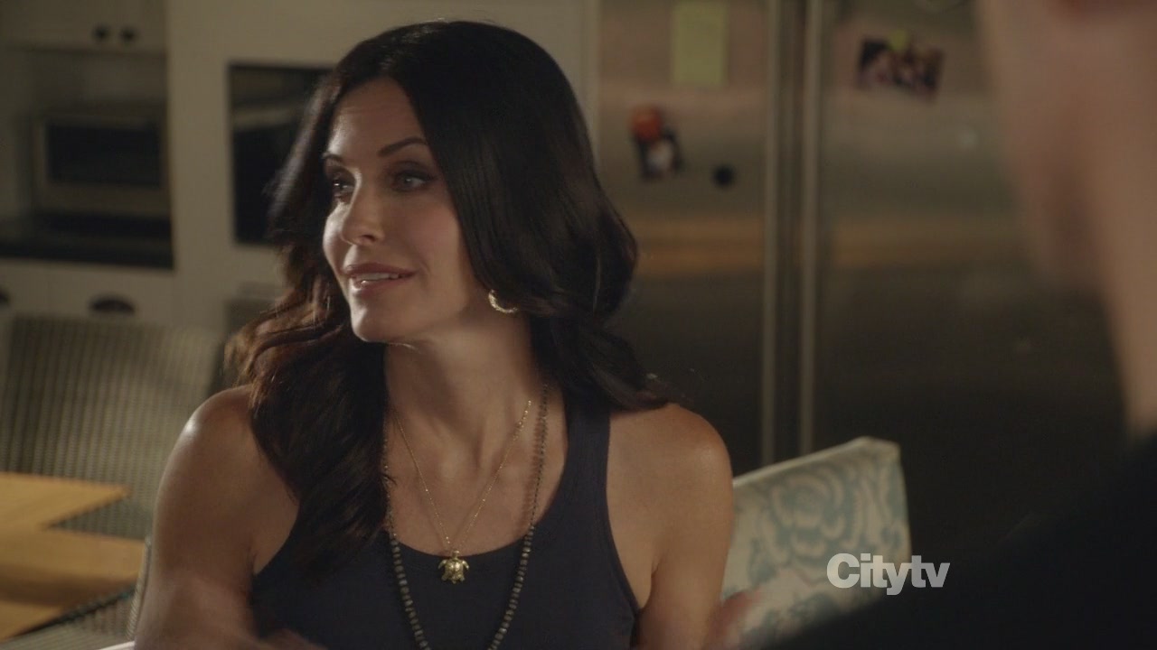 2x03_0916.jpg 2x03_0916.jpg