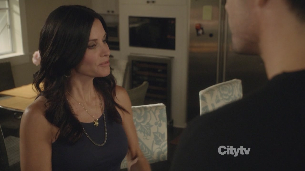 2x03_0949.jpg 2x03_0949.jpg