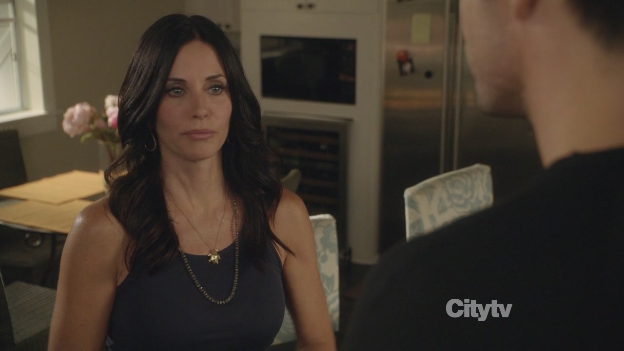 2x03_0951.jpg 2x03_0951.jpg