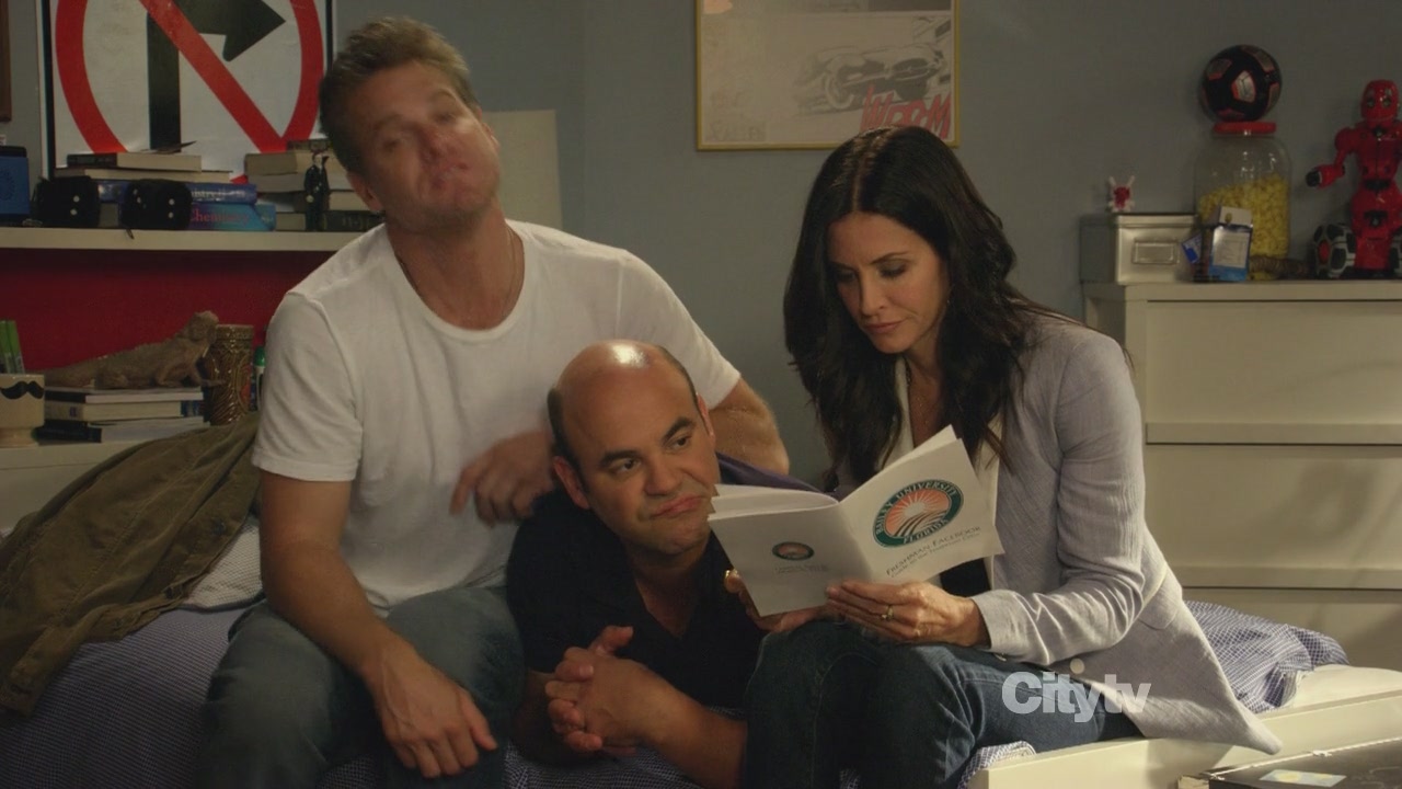 2x03_1068.jpg 2x03_1068.jpg