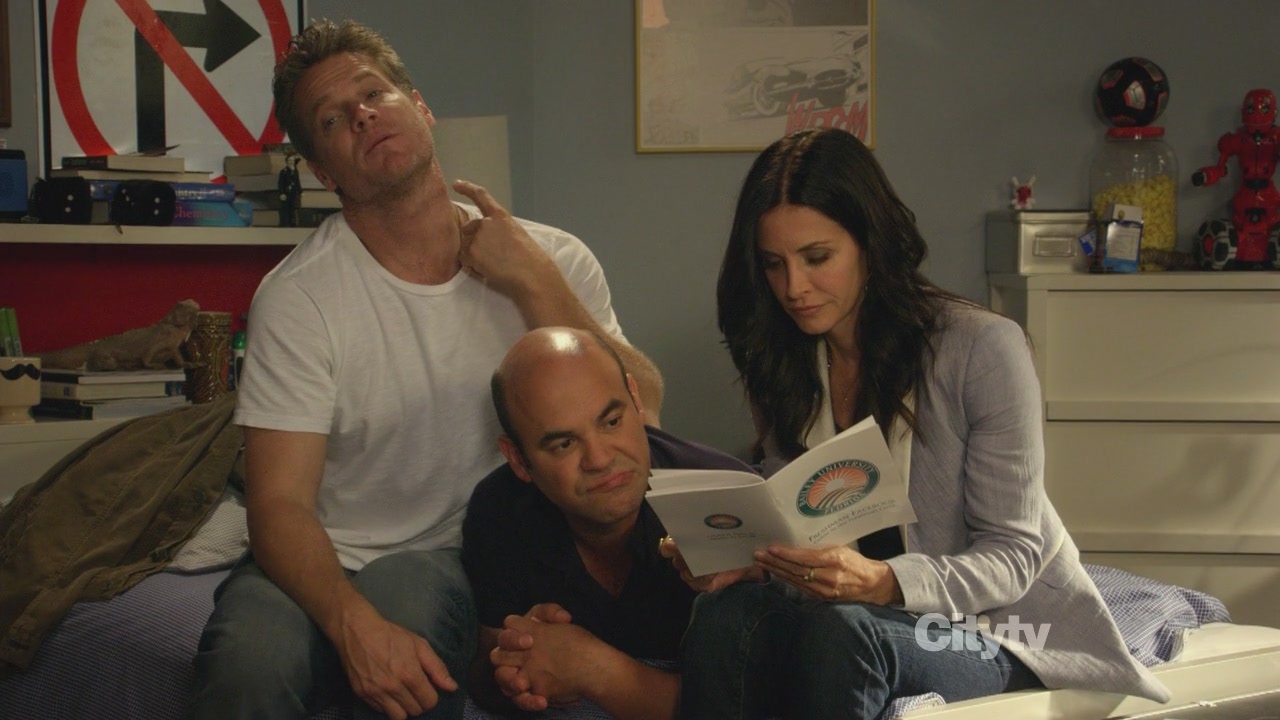 2x03_1069.jpg 2x03_1069.jpg