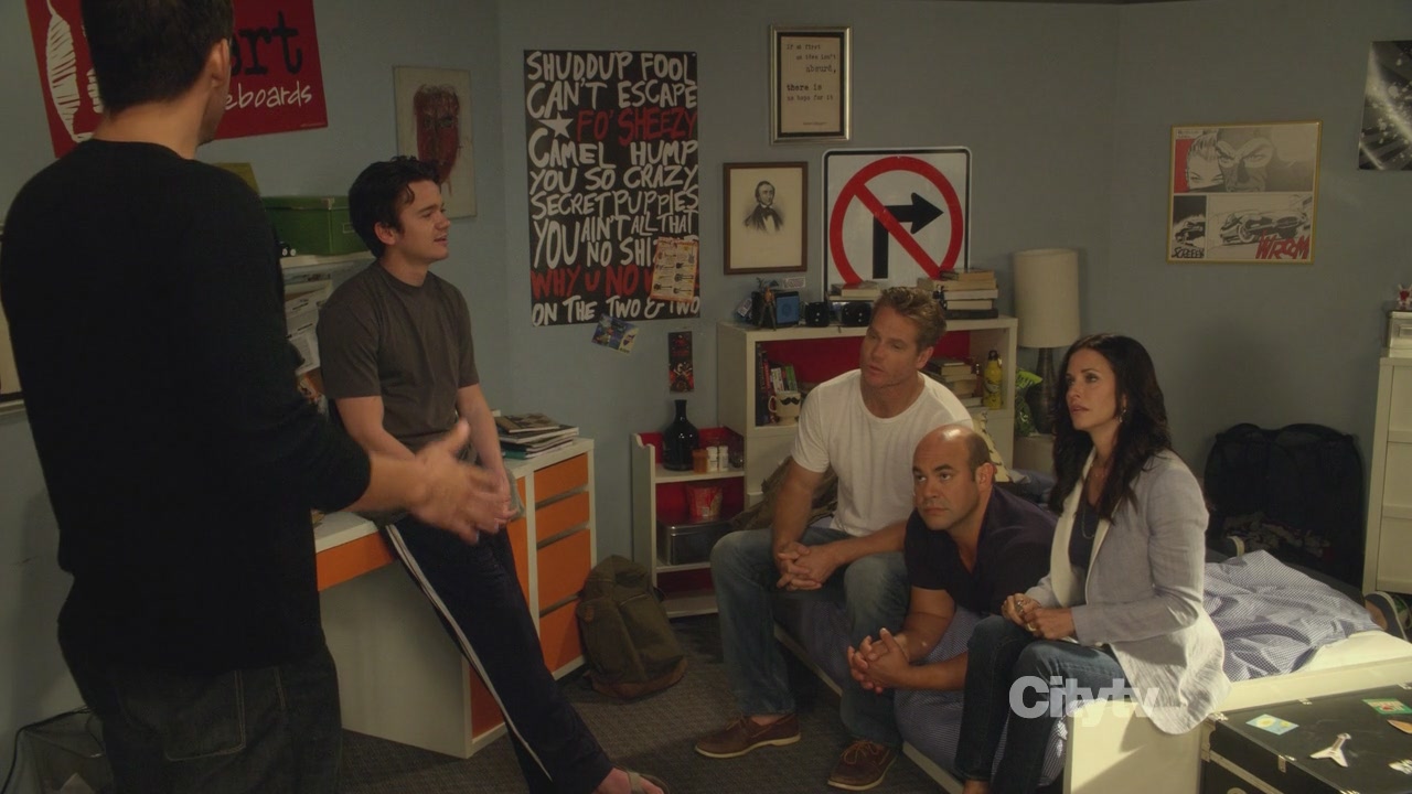 2x03_1088.jpg 2x03_1088.jpg