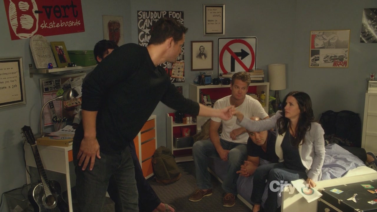 2x03_1113.jpg 2x03_1113.jpg