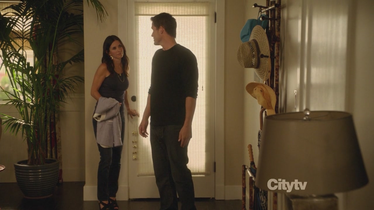 2x03_1123.jpg 2x03_1123.jpg