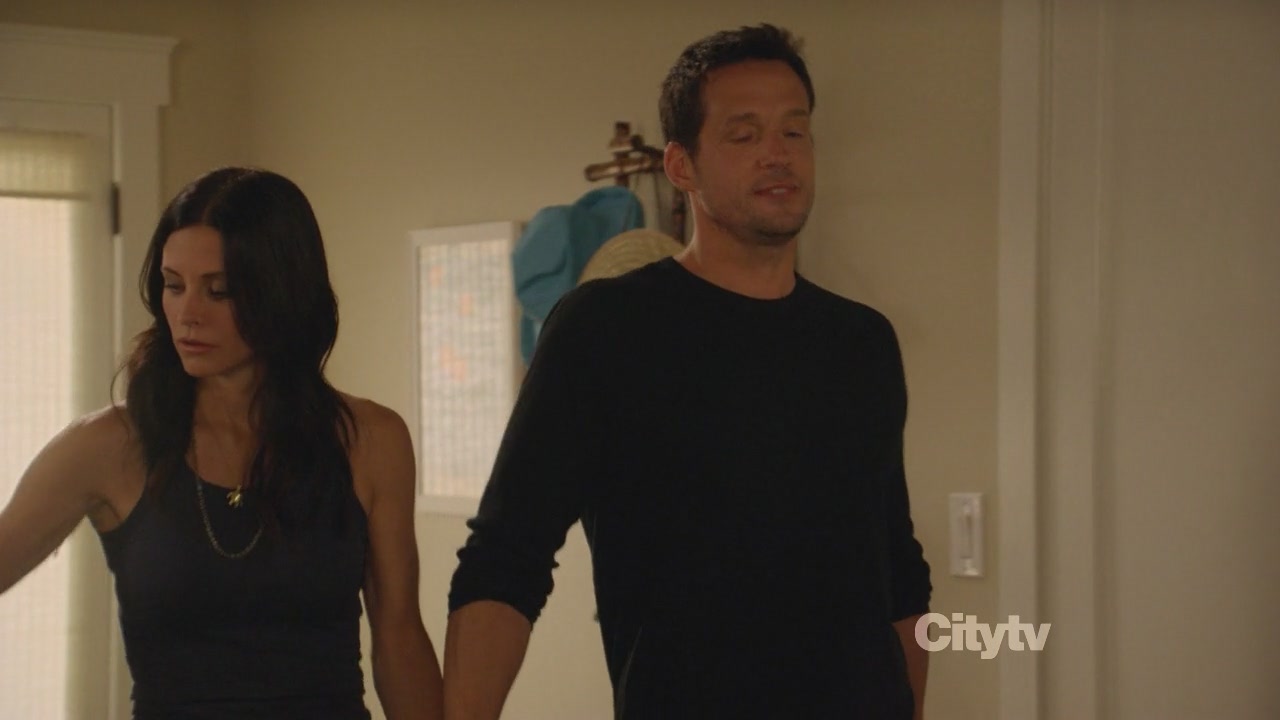 2x03_1129.jpg 2x03_1129.jpg