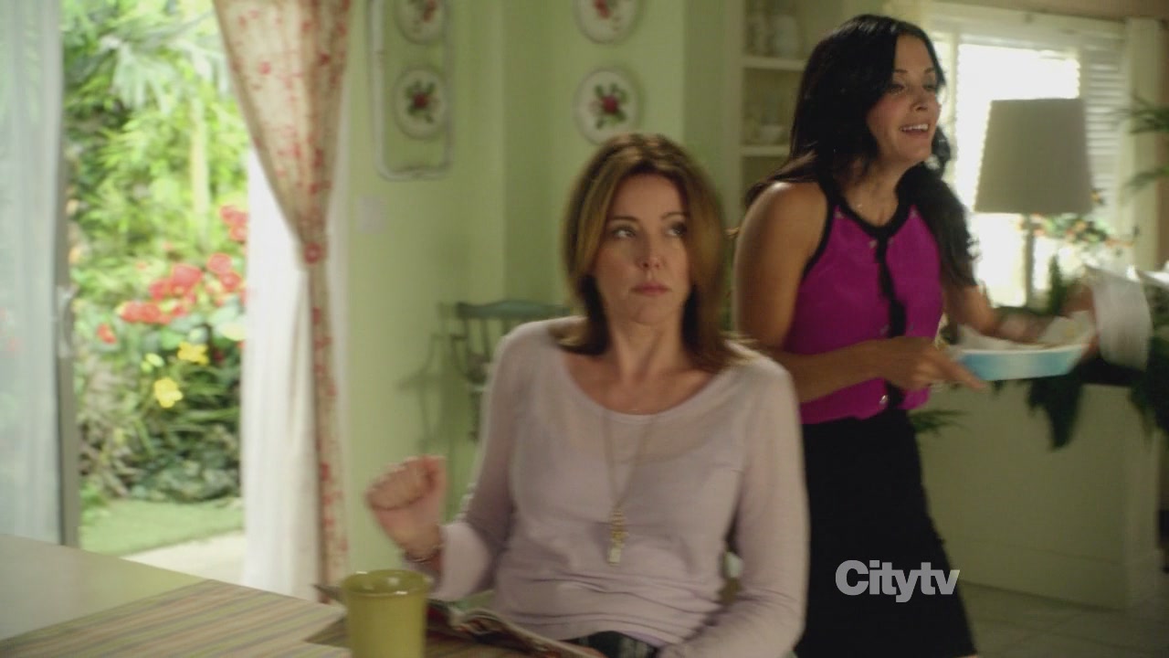 2x05_0179.jpg 2x05_0179.jpg