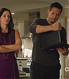2x05_0530.jpg